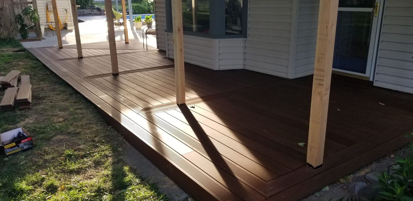 Close view of the bamboo deck boards and posts